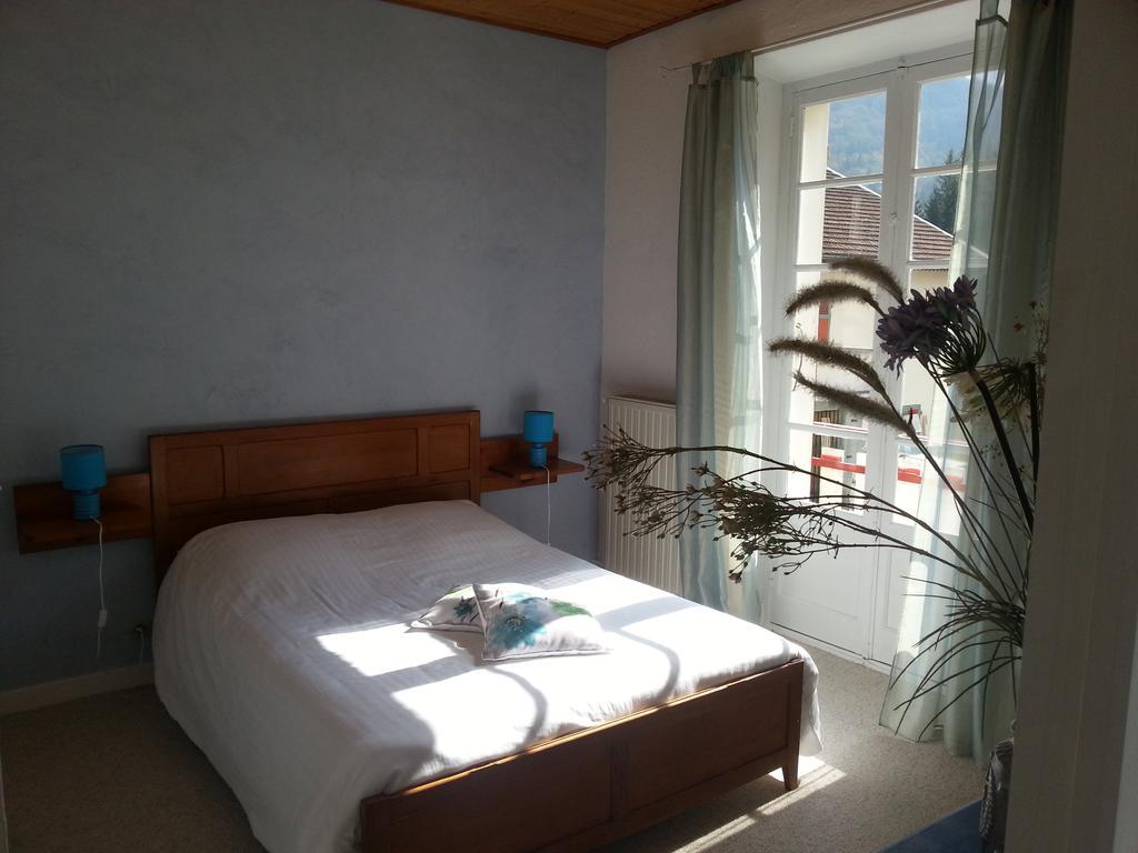 Les Grands Goulets Bed & Breakfast La Chapelle-en-Vercors Exterior photo